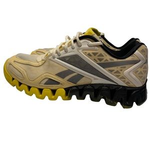 Reebok Zigtek Shark Men Black/yellow/white Size 8.5 Sneakers Running Shoes